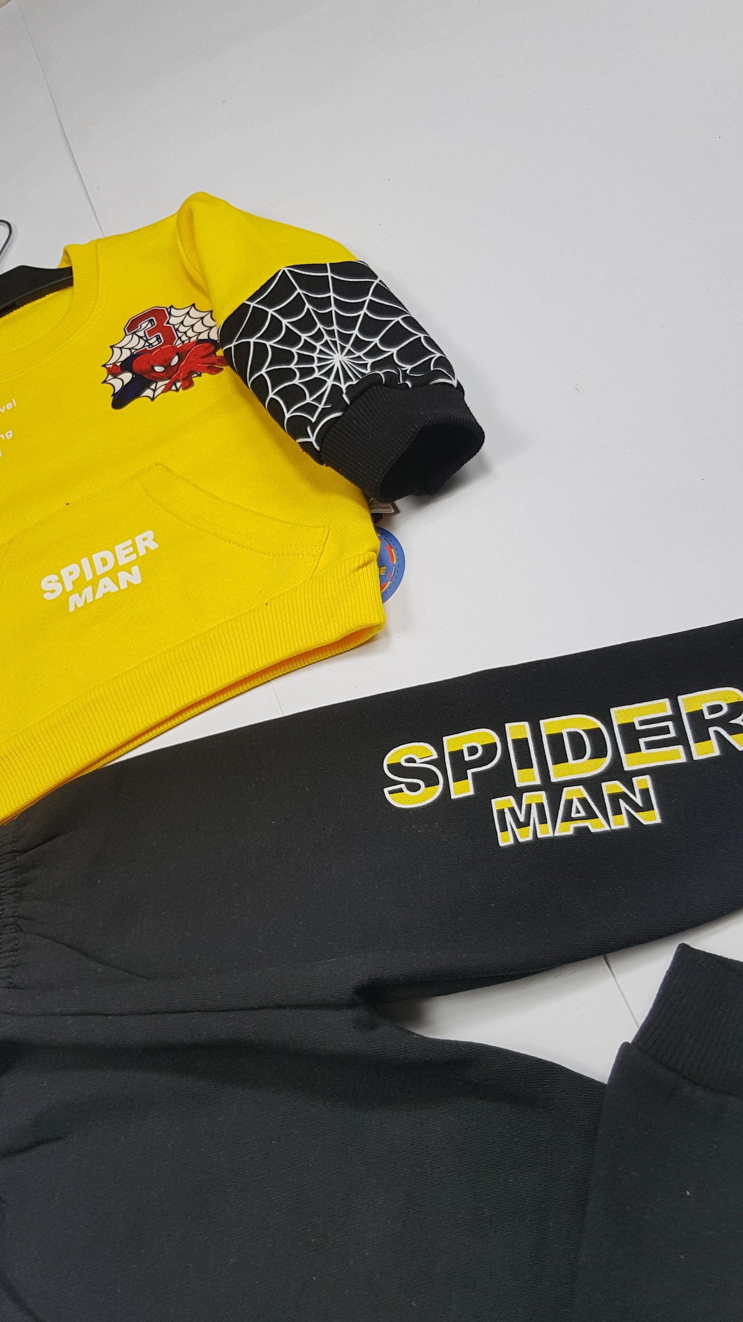 Printed Fleece Winter Outfit for Toddlers - Yellow and Black