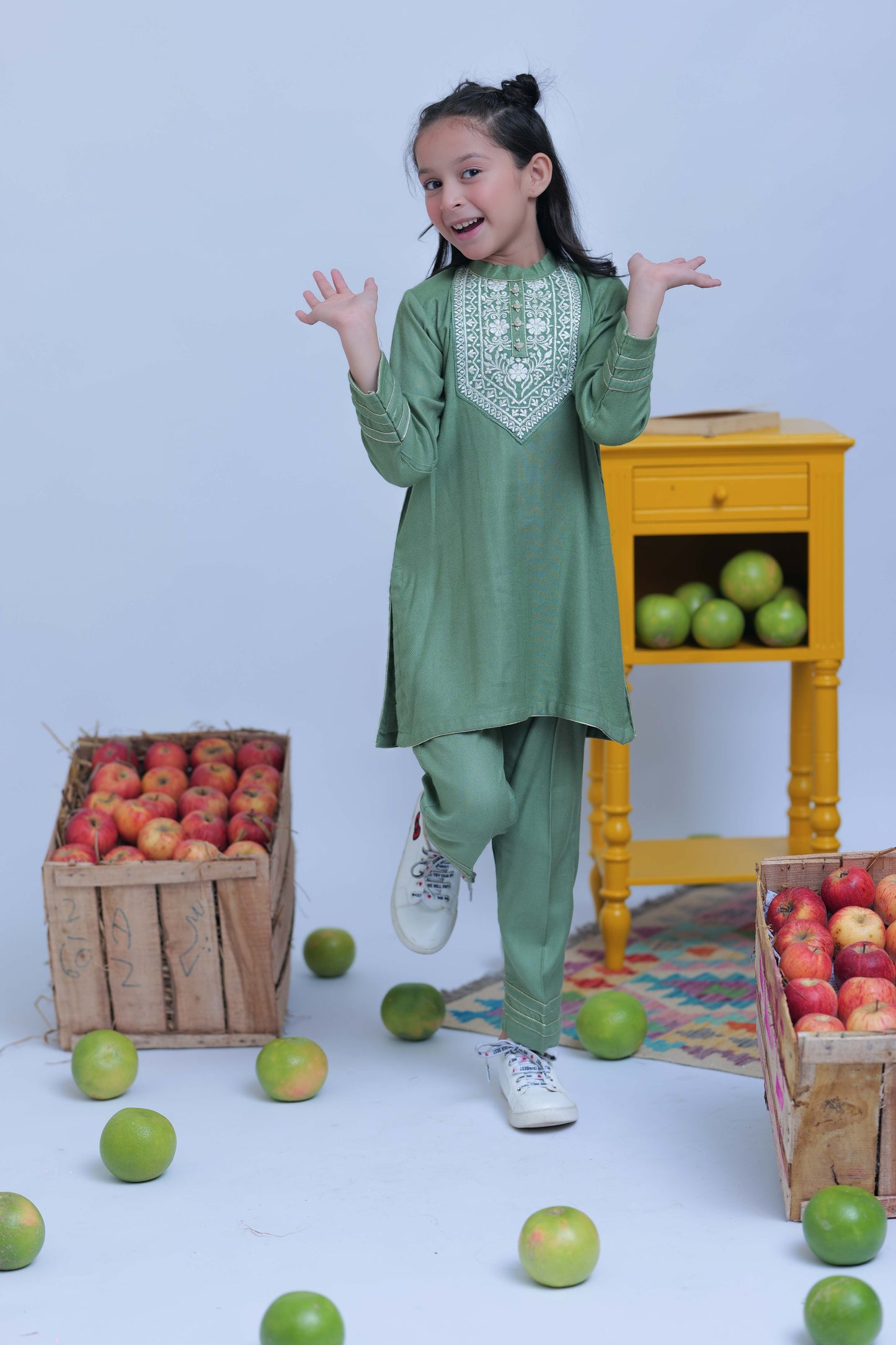 KAC-02773 | Green and Gold | Casual 2 Piece Suit | Acrylic Fabric