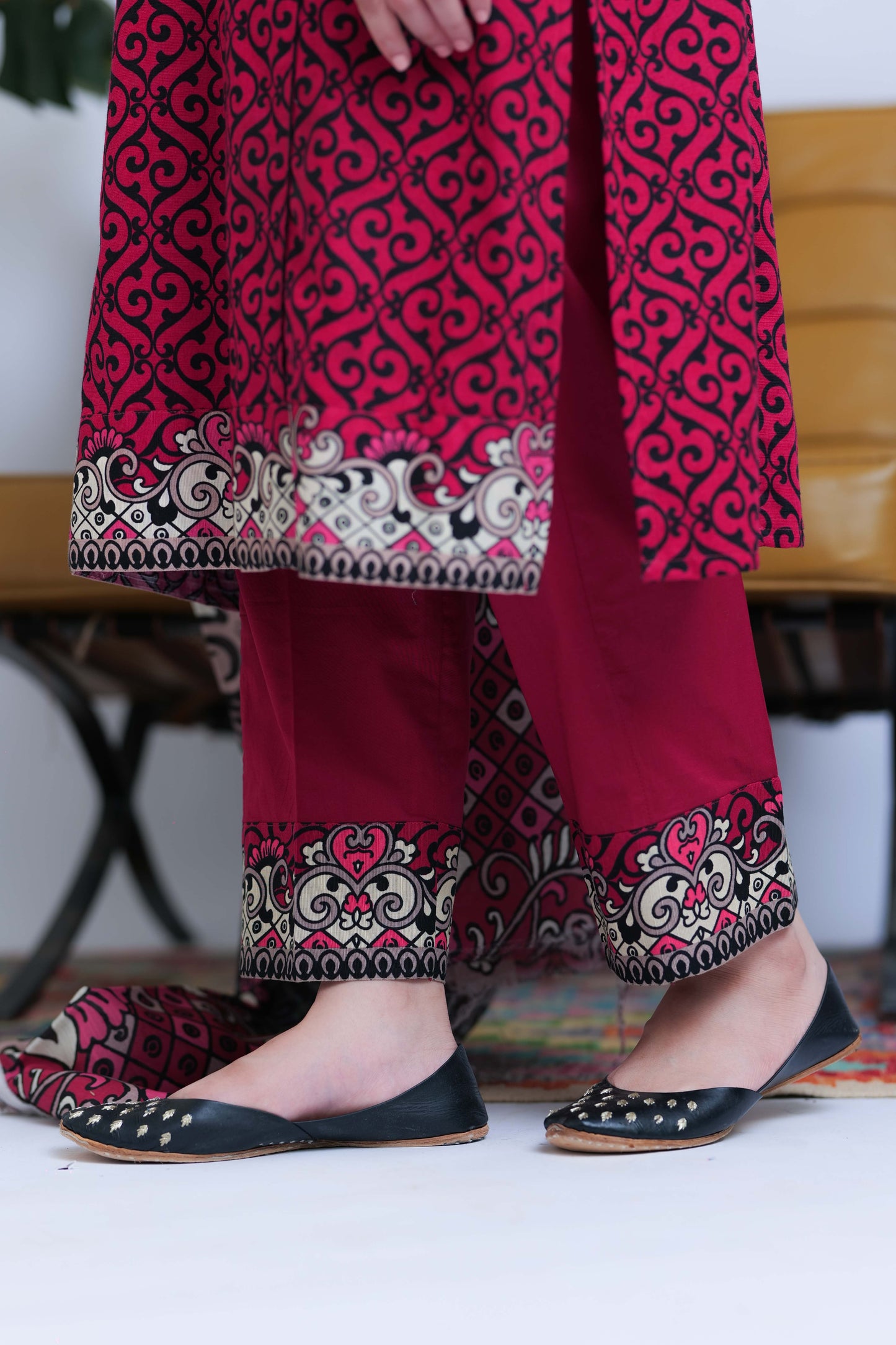 LAD-02548 | Shocking Pink & Black | Casual 3 Piece Suit | Cotton Khaddar Printed