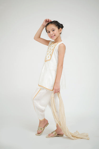 KDD-02646 | White and Gold | Formal 3 Piece Suit | Grip Viscose