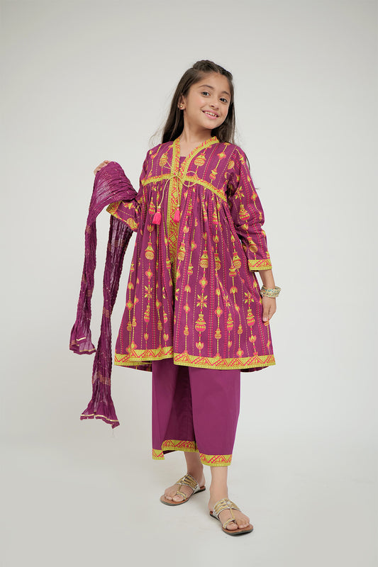 Bright and Beautiful Magenta & Gold Qameez and Shalwar for Girls