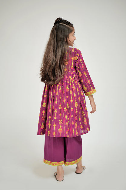 Bright and Beautiful Magenta & Gold Qameez and Shalwar for Girls