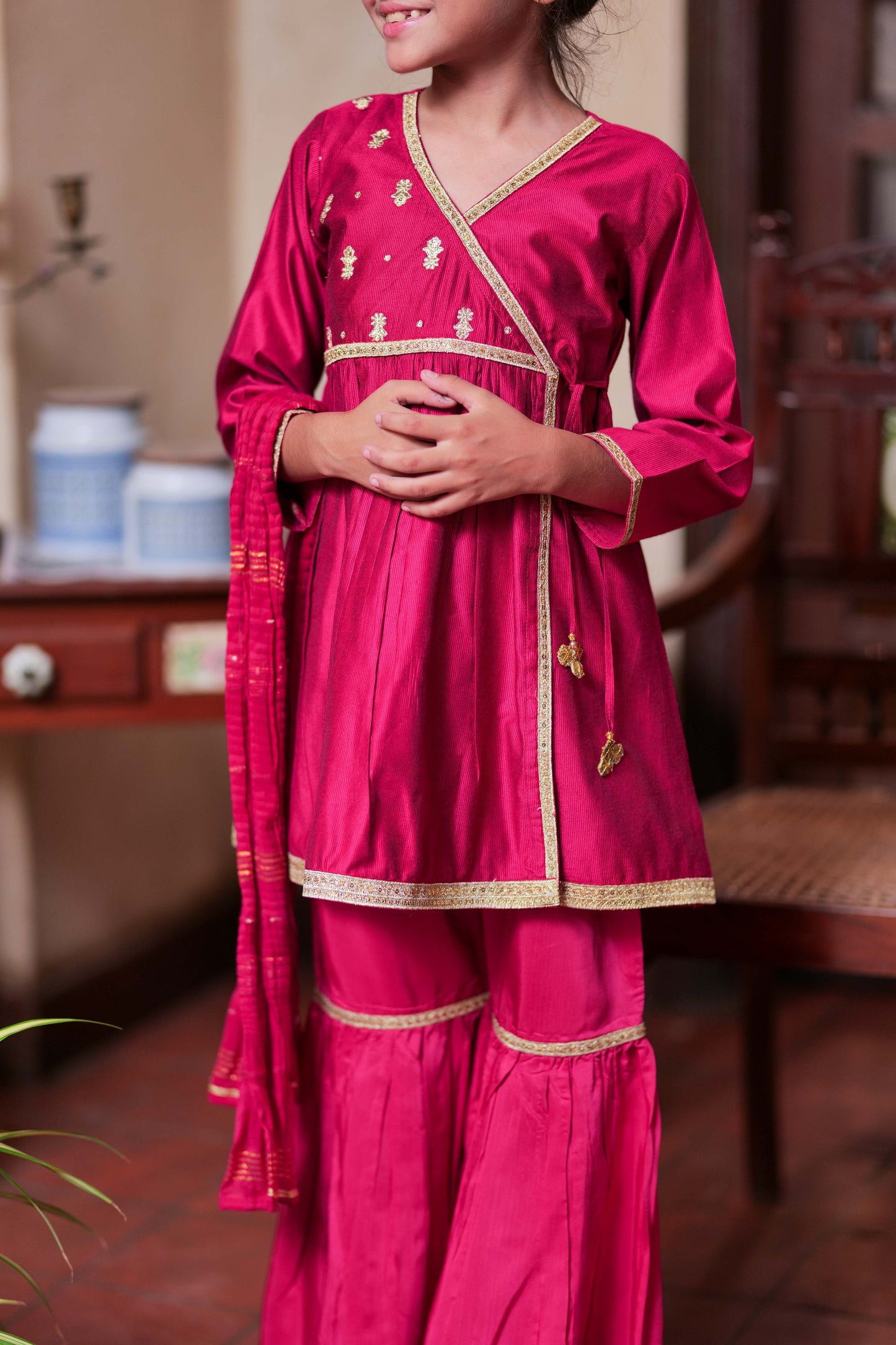 KDD-02754 | Shocking Pink & Gold | Formal 3 Piece Suit | Shamray Fancy Yarn Fabric