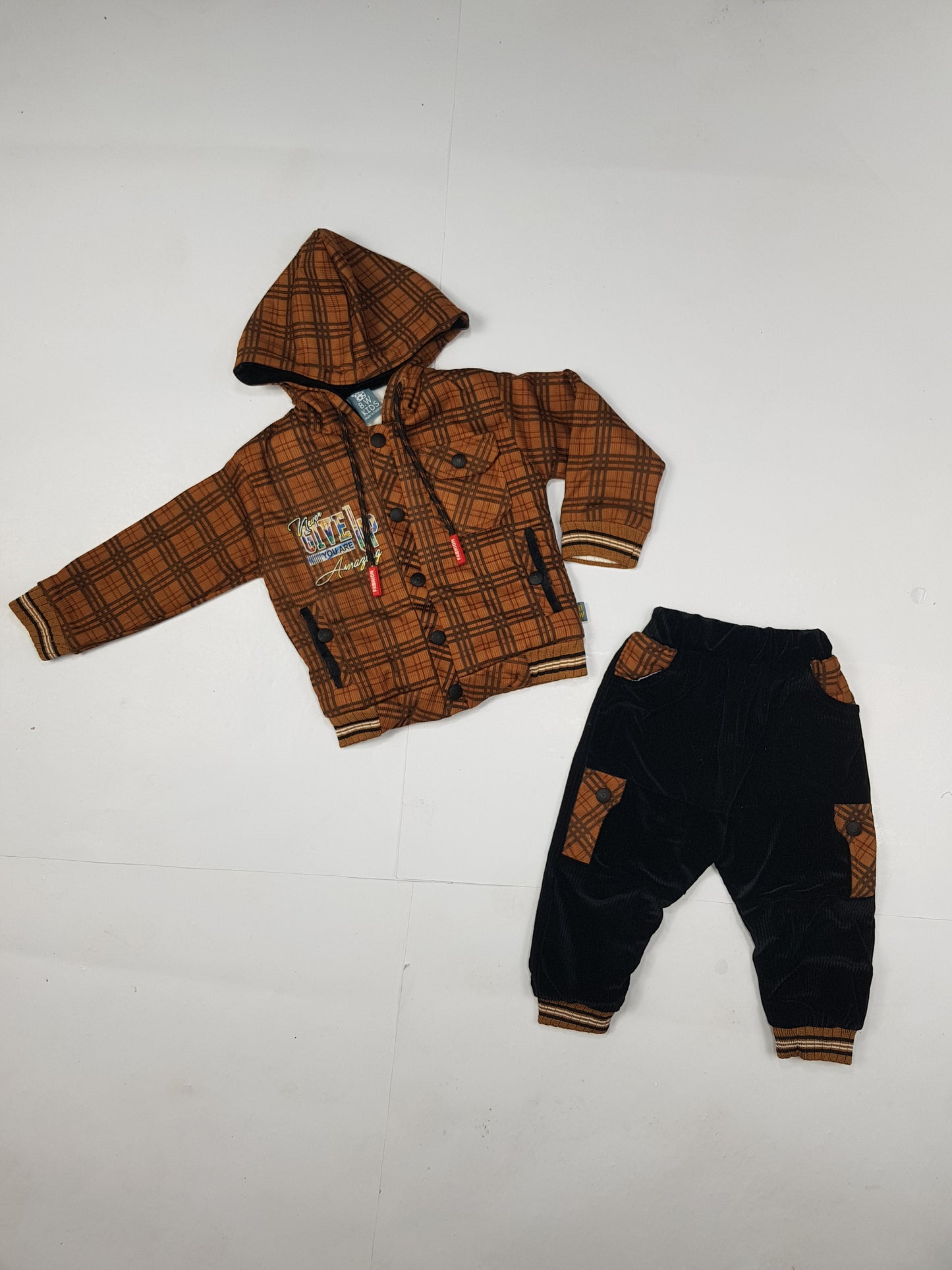 Winter Check Hoodie and Jogger Set for Boys - Warm Velour Fabric Outfit